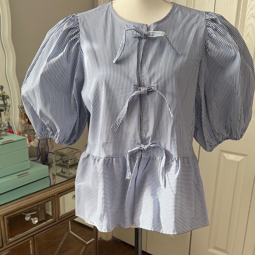 Marc New York - Andrew Mark Striped Blue Puff-Sleeve Tie-Front Peplum Top NWT Lg
